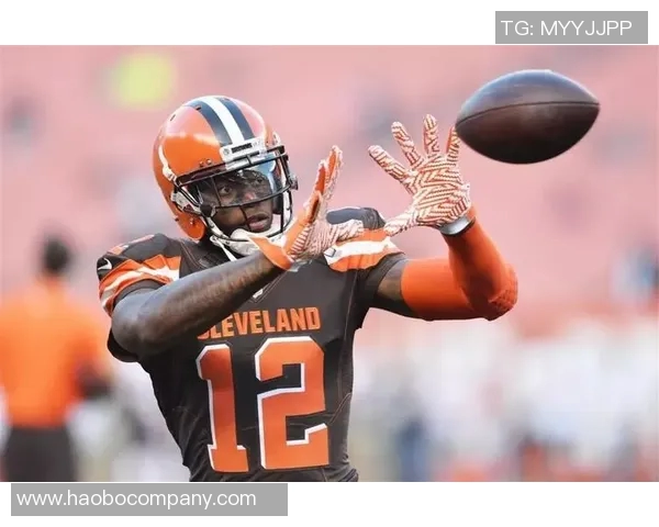 布朗回顾训练营经历称今年体能对抗挑战最为艰难